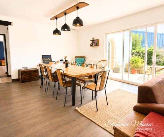 Maison 8 pièce(s) 6 chambre(s) 183 m²