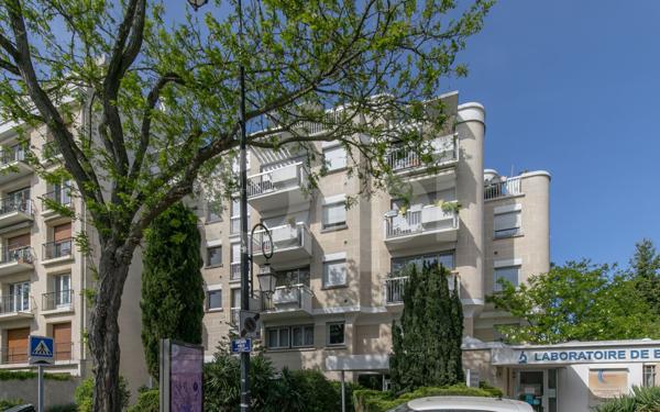 Appartement à vendre    4 pièces • 85,67 m2 Saint-Maur-des-Fossés