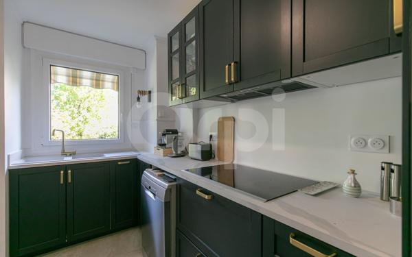 Appartement à vendre    4 pièces • 85,67 m2 Saint-Maur-des-Fossés