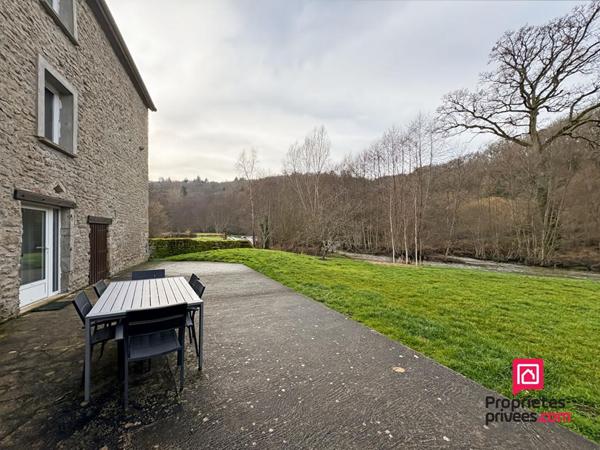 Moulin en pierres rénové 6 pièces 2ha de terrain