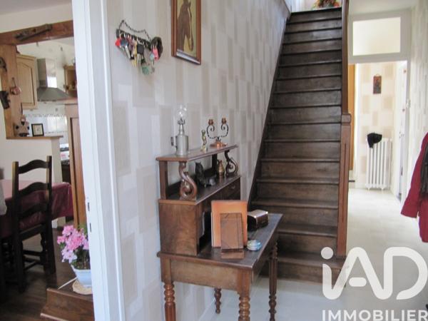 Maison à vendre 5 pièces 119 m² Châteauneuf-la-Forêt