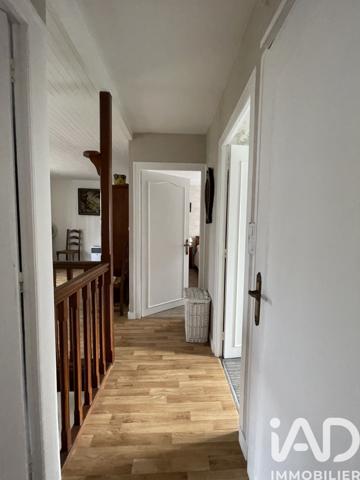 Maison à vendre 5 pièces 119 m² Châteauneuf-la-Forêt