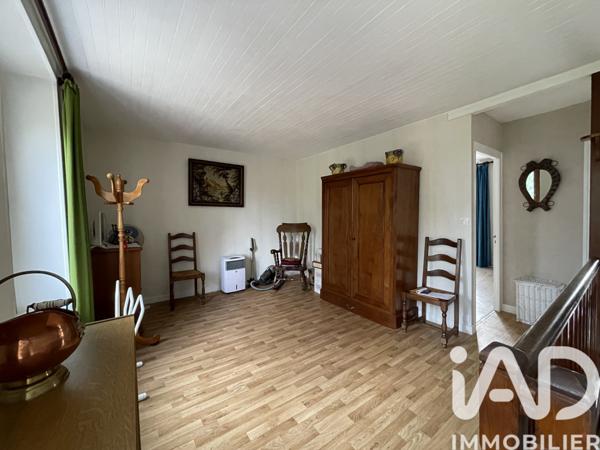 Maison à vendre 5 pièces 119 m² Châteauneuf-la-Forêt