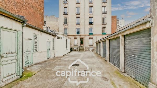 Montreuil, limite Vincennes-Studio 22,90 m2-8mn à pied RER A Vincennes,8 mn métro L9, 10 mn L1-Calme-Pas de vis à vis