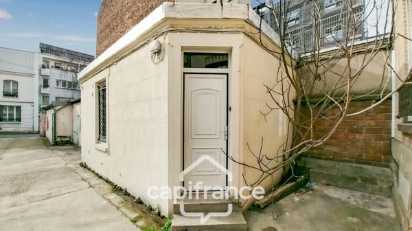 Montreuil, limite Vincennes-Studio 22,90 m2-8mn à pied RER A Vincennes,8 mn métro L9, 10 mn L1-Calme-Pas de vis à vis