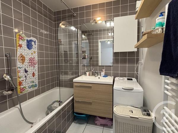 Appartement F3 à vendre  3 pièces - 57,64 m2 MAISONS ALFORT - 94