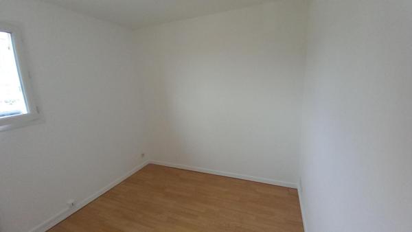 Appartement - t2 - duplex - parking