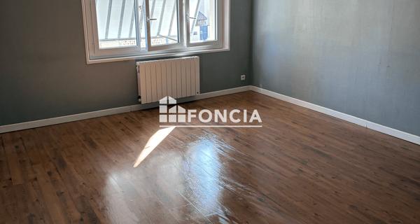 Location Appartement 3 pièces 71 m² - Jarcieu 38270
