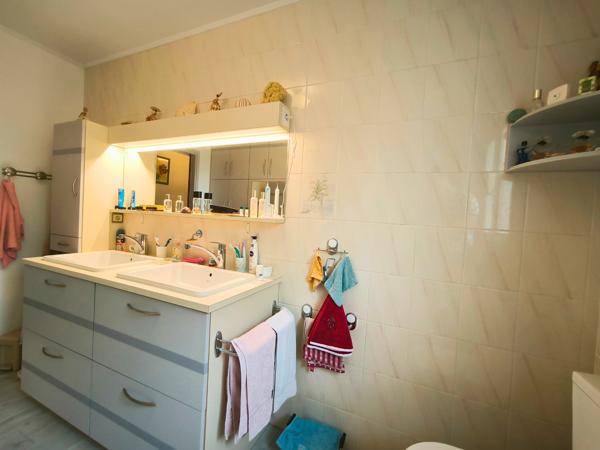 Maison plain-pied 137 m² SAINT-PORCHAIRE