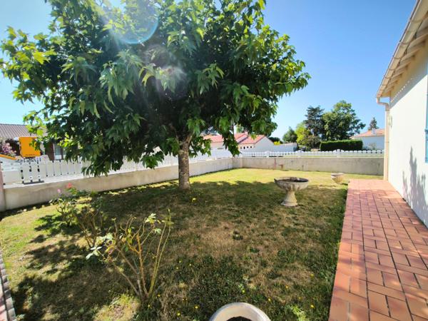 Maison plain-pied 137 m² SAINT-PORCHAIRE