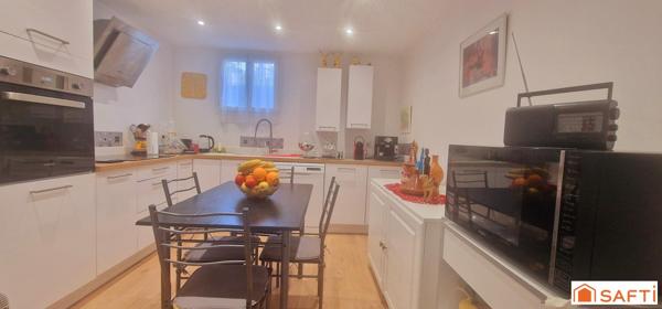 SUPERBE MAISON 80 M2 CLIMATISEE AVEC JARDIN 100 M2