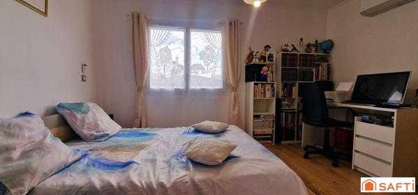 SUPERBE MAISON 80 M2 CLIMATISEE AVEC JARDIN 100 M2