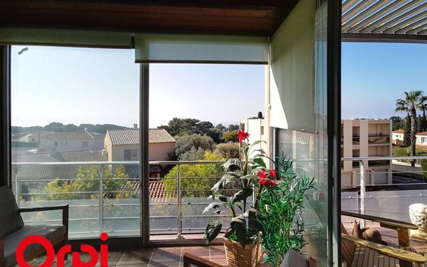 Appartement à vendre    3 pièces • 71 m2 Bandol