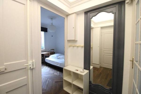 Appartement 2 pièces                                        - 44000 Nantes Réf : 12301