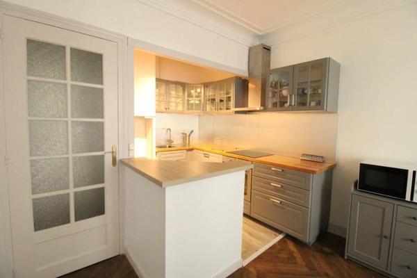 Appartement 2 pièces                                        - 44000 Nantes Réf : 12301