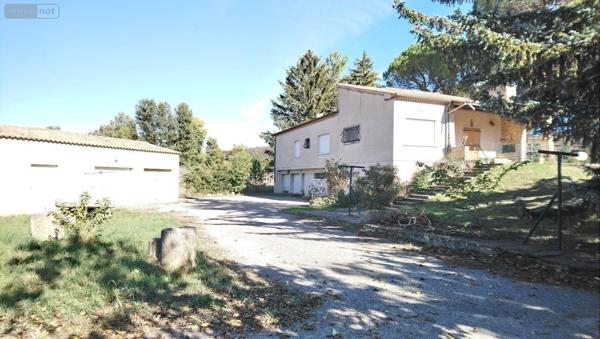 Maison individuelle à vendre à Valensole dans les Alpes-de-Haute-Provence (04210), ref : 025/1803