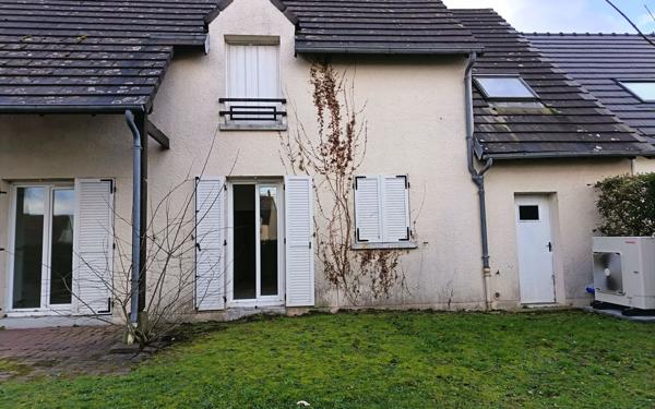 Maison à louer    5 pièces • 126 m2 Eu