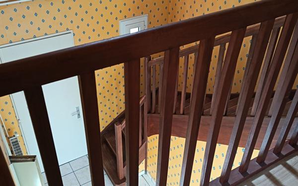 Maison à louer    5 pièces • 126 m2 Eu