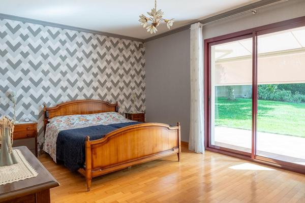 CHATELAUDREN Centre ville proche et accessible