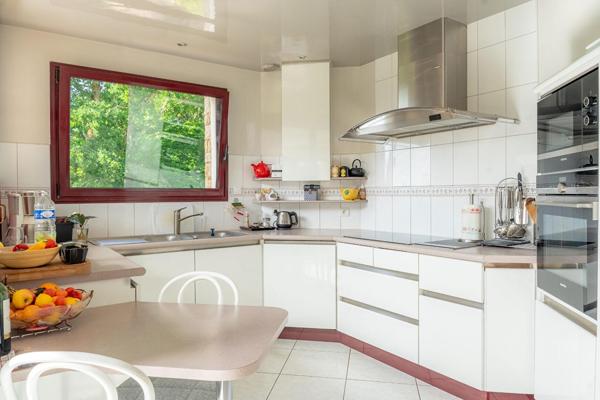 CHATELAUDREN Centre ville proche et accessible