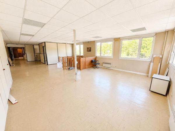 Location Bureau 542 91000 Evry Courcouronnes 874835