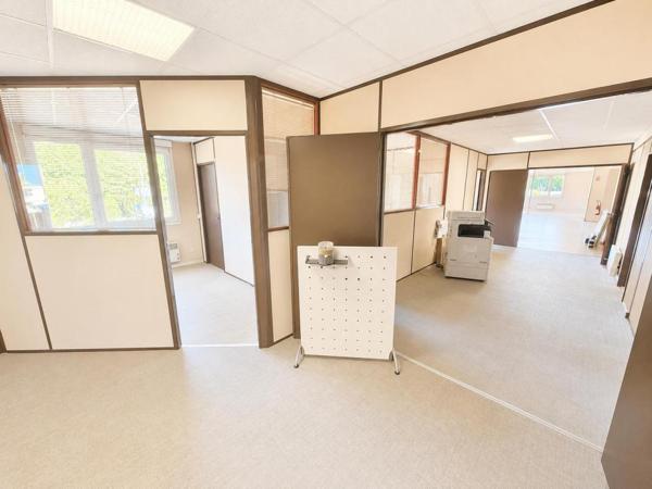 Location Bureau 542 91000 Evry Courcouronnes 874835