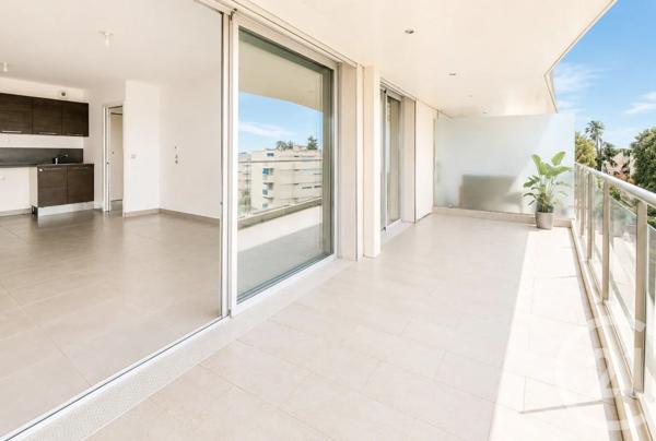 Appartement T2 à vendre  2 pièces - 44,17 m 2   NICE  - 06