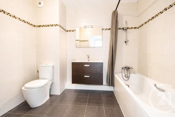 Appartement T2 à vendre  2 pièces - 44,17 m 2   NICE  - 06