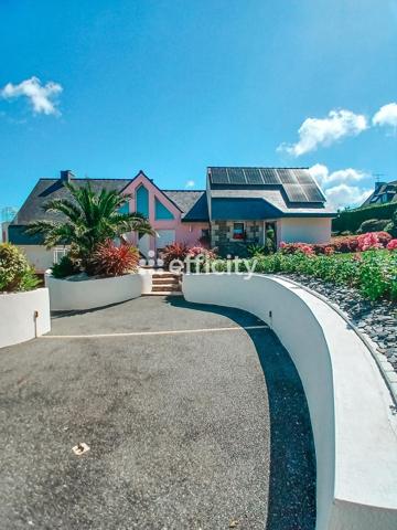 Maison 5 pièces - 234 m²