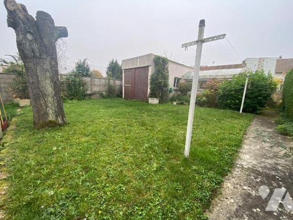 CHARTRES AGGLOMERATION - MAINVILLIERS
Dans un quartier calme et pavillonnaire, venez découvrir...