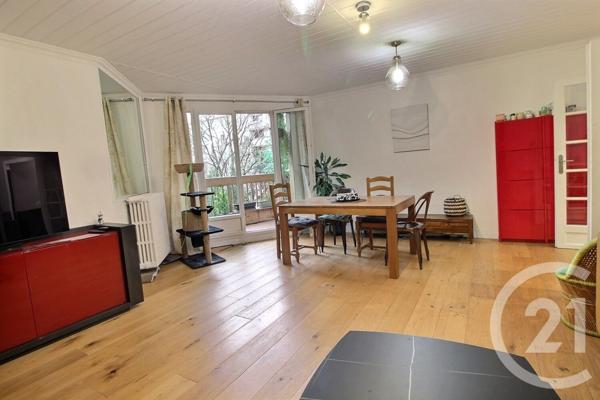 Appartement F5 à vendre  5 pièces - 100,57 m2 PANTIN - 93