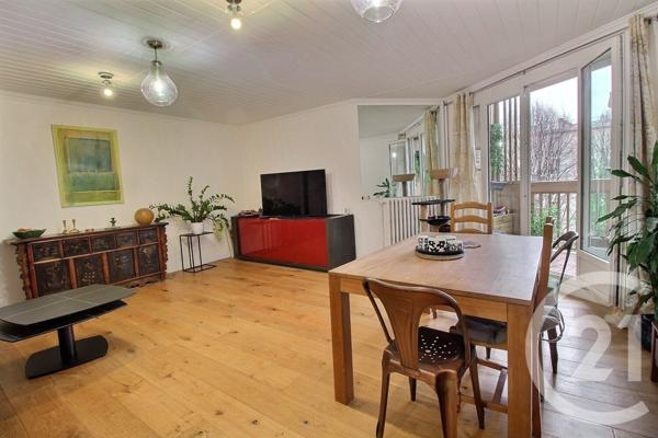 Appartement F5 à vendre  5 pièces - 100,57 m2 PANTIN - 93