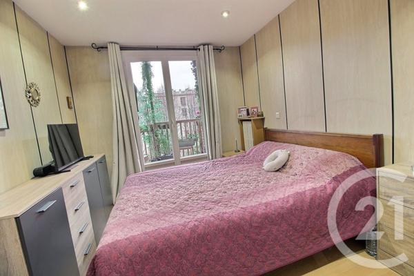 Appartement F5 à vendre  5 pièces - 100,57 m2 PANTIN - 93