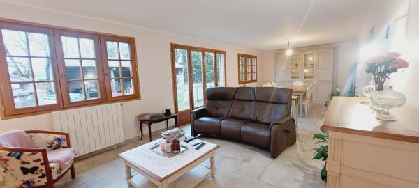 CAMPING AUX PORTES DE BEAUNE:  46 EMPLACEMENTS AVEC MAISON D'EXPLOITATION