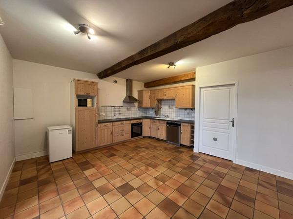 Maison à louer |  Ste-Mère |  5 pièces | 220 m²