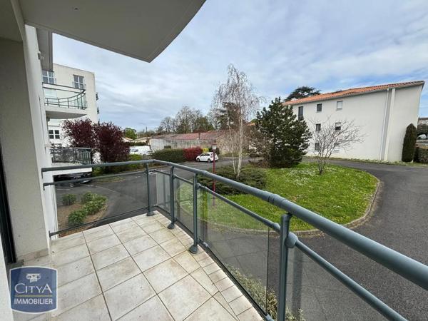 Appartement à louer 1 pièce 23.85m² Niort (79000)