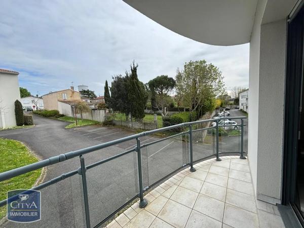 Appartement à louer 1 pièce 23.85m² Niort (79000)