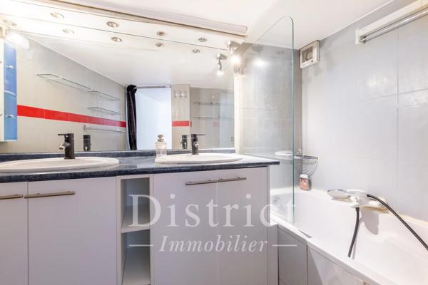 # Appartement – 43m² – Paris 8ème