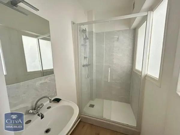 Appartement à louer 1 pièce 21.65m² Poitiers (86000)