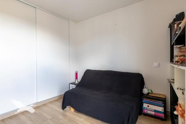Maison à vendre 220 000 € Bruguières 3 p 64 m² DPE C