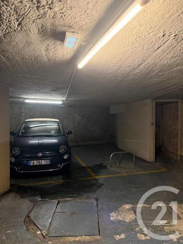 Parking à vendre  10 m 2   NICE  - 06