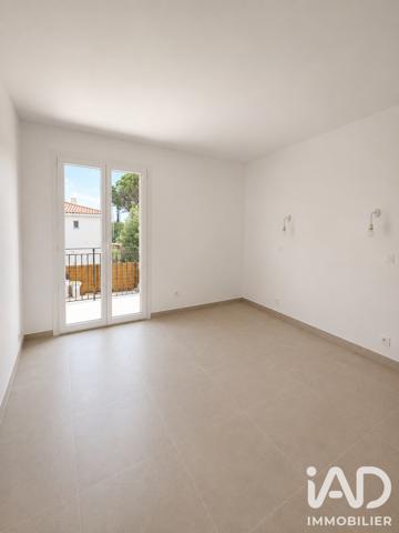 Location maison 4 pièces 93 m² Pélissanne