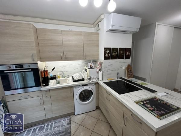 Appartement à vendre 2 pièces 45m² La Seyne-sur-Mer (83500)