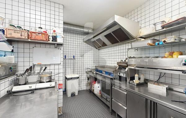 Fonds De Commerce de 171 m²