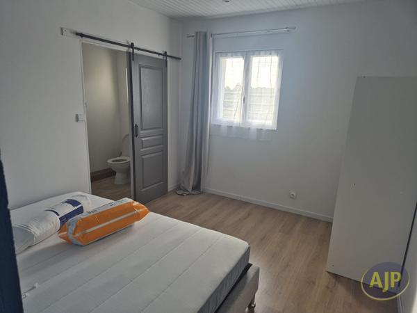 Maison à louer Couqueques : 2 pièces, 55m² avec 1 chambre(s) à 595€ - AJP Lesparre Immobilier