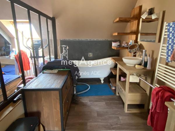 Maison à VICQ-SUR-MER, 50330 - 5 pièces 165m²