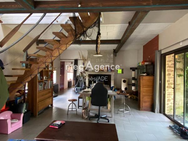 Maison à VICQ-SUR-MER, 50330 - 5 pièces 165m²