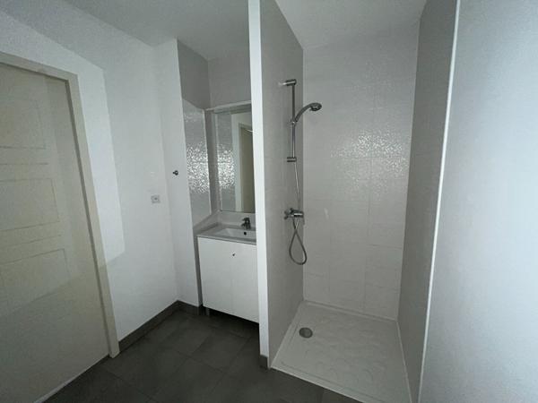 Appartement 2 pièces 46.10 m2 + garage,  
Nantes 44100