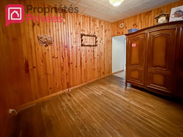 GRANDE MAISON A RENOVER 166 M2 PROCHE CENTRE VILLE