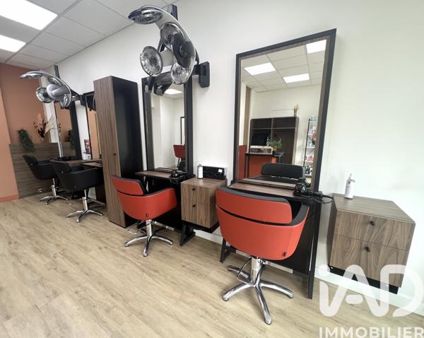 Esthétique, Coiffure​ à vendre 81 m² Mayenne